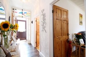 Entrance Hallway- click for photo gallery